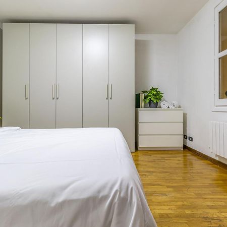 Ottonelli Street Stay- Wifi Fibra Free Tra Storchi & Centro Storico Modena Eksteriør billede